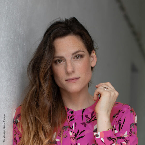 Juna is calling - </br>gesprochen von Nora Koppen. – Bild 2